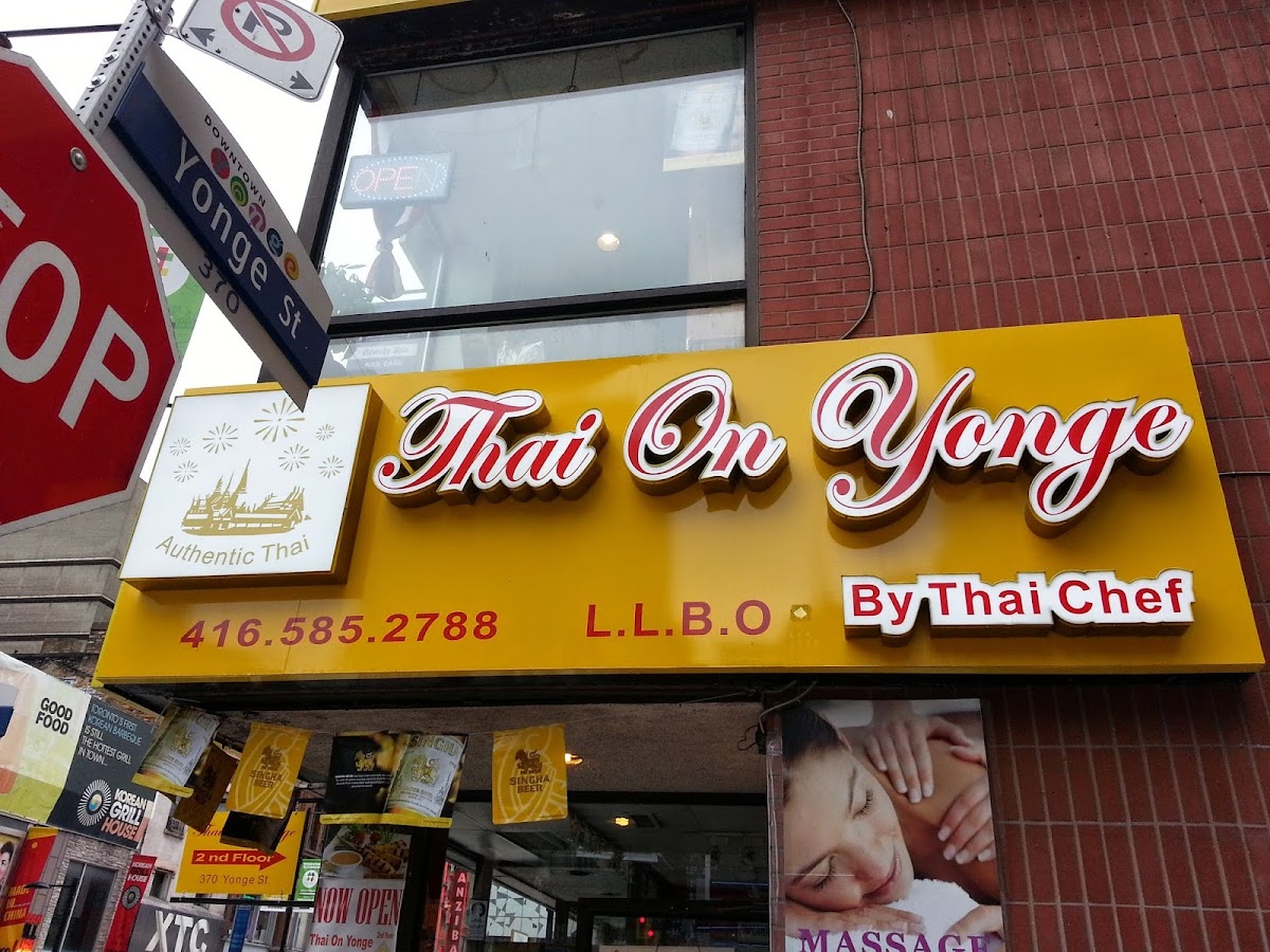 Thai On Yonge